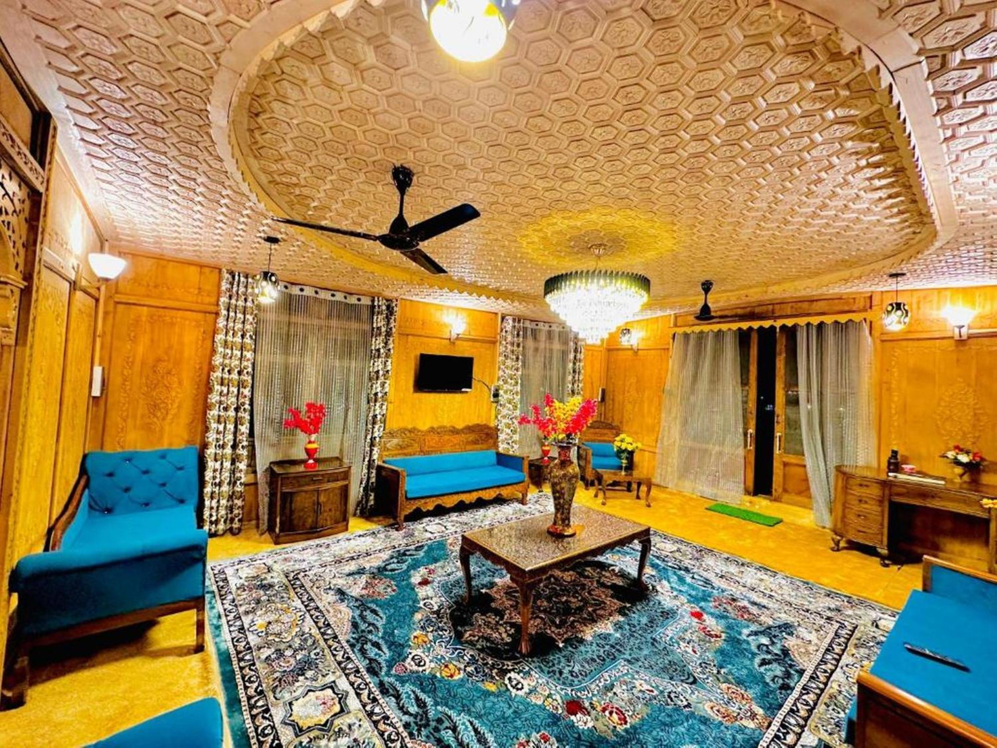 Floating Luxury Group Of Houseboats Hotel Srinagar  Ngoại thất bức ảnh